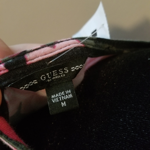 Brand New Guess Stretchy Top - Picture 3 of 3